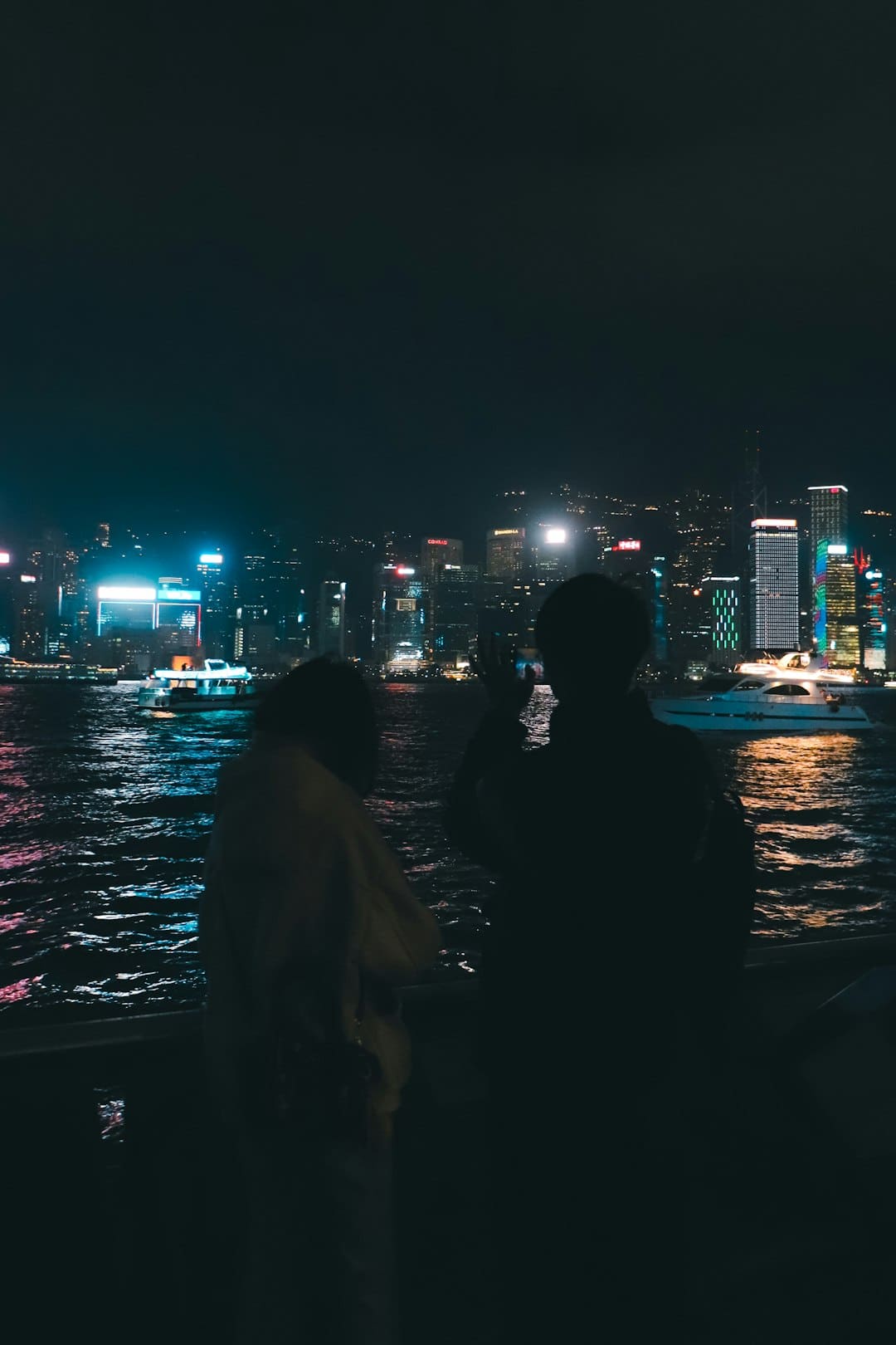 爱是万物，生生不息——朗艺西安一周年暨三人行七周年盛典圆满成功